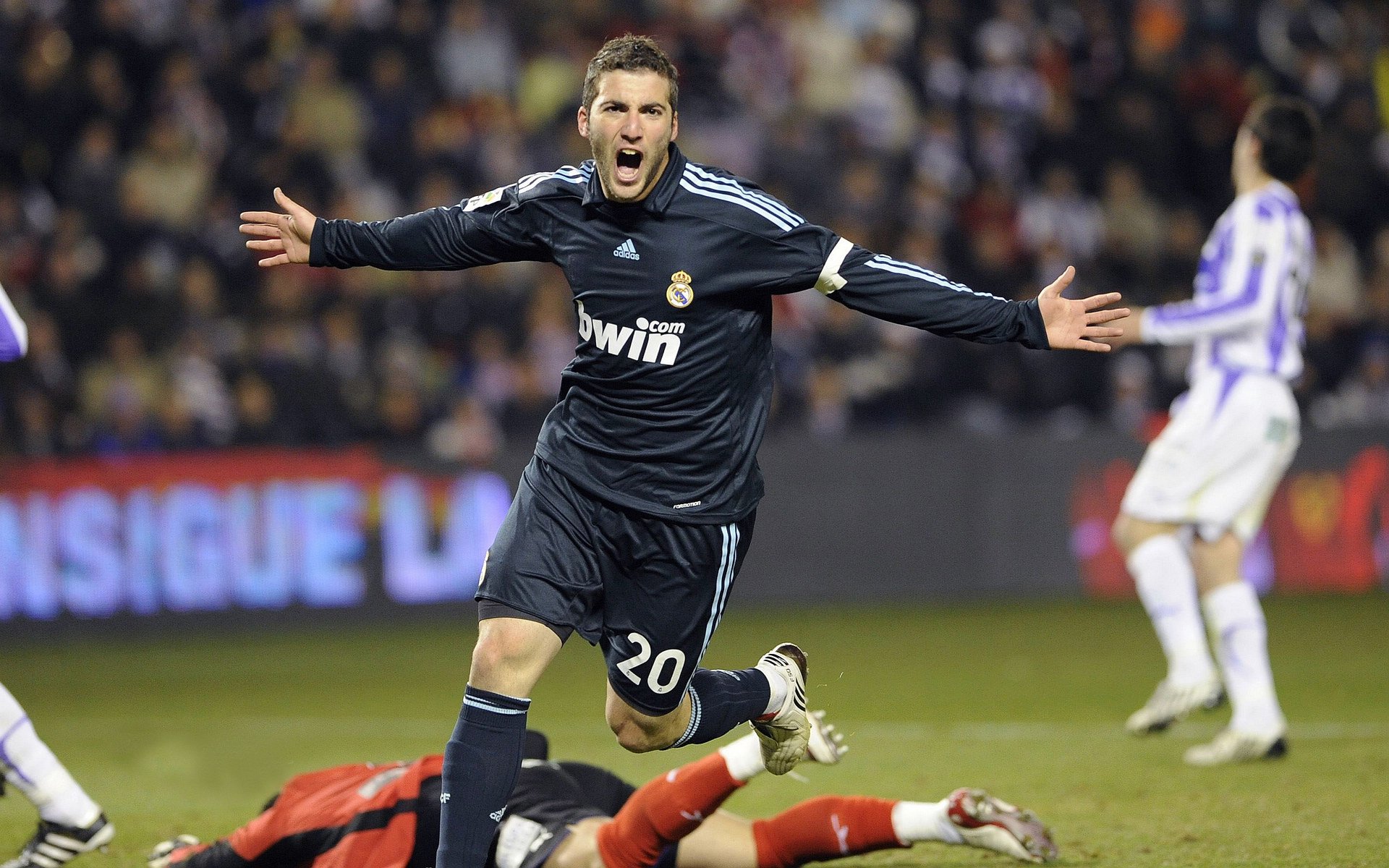 开云APP-山东泰山防守表现稳固,山东泰山队最新进展